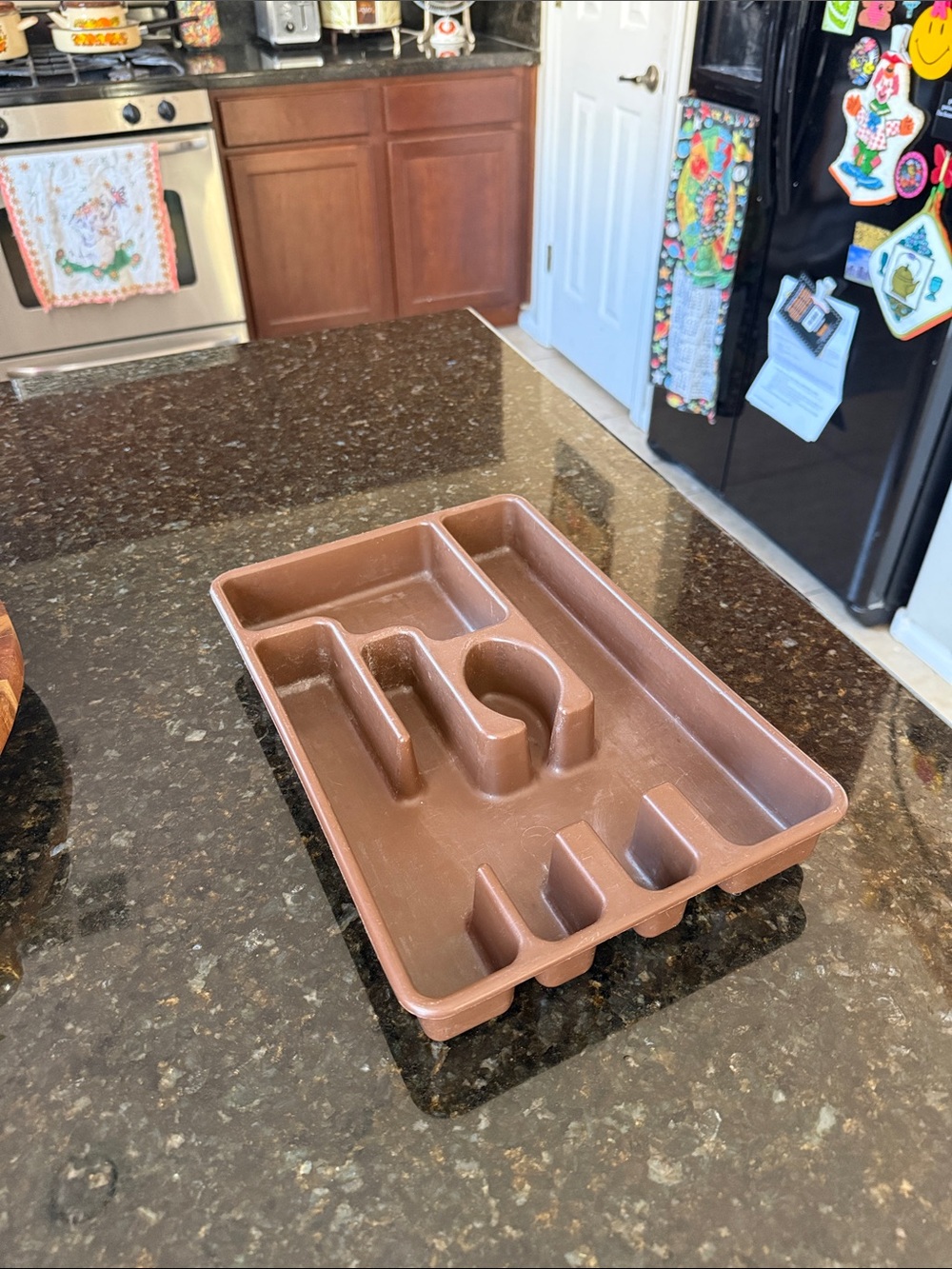 Vintage Brown Rubbermaid Plastic Utensil Drawer Organizer